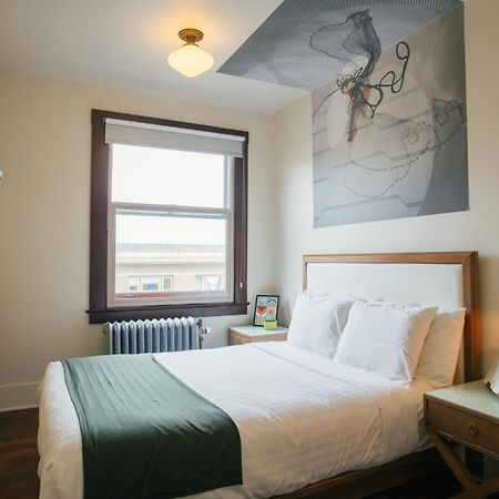 Commodore Hotel Astoria Dış mekan fotoğraf